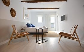 Santiago Center Rooms